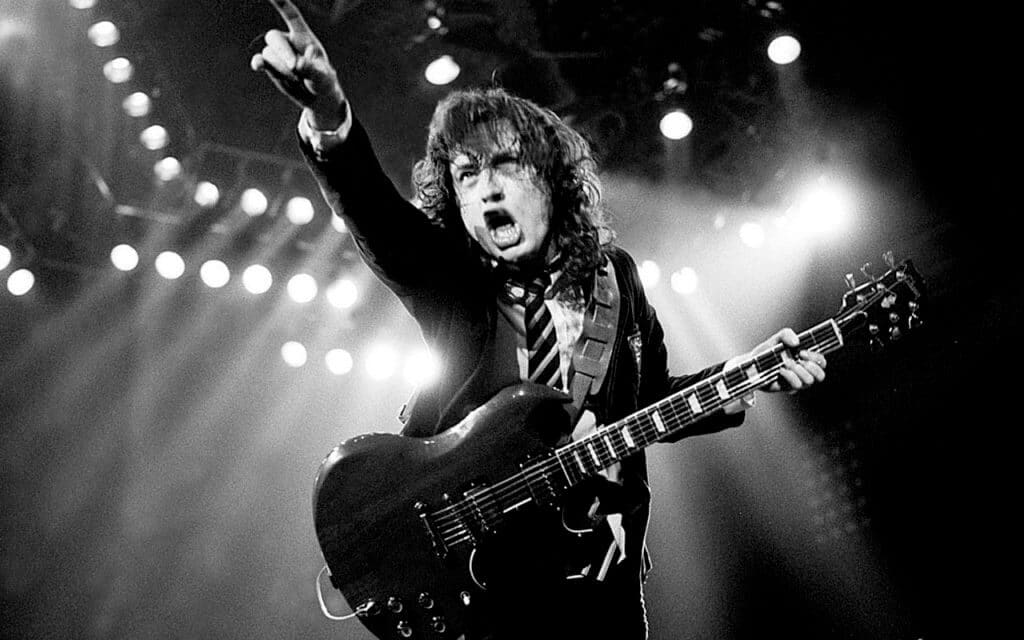 angus young guitare