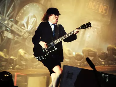 Gibson SG d’Angus Young d’AC/DC sur scène