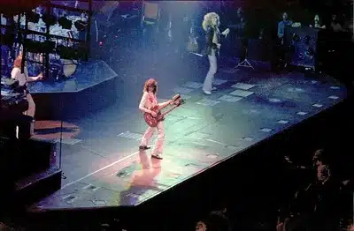 Guitariste de Led Zeppelin en concert